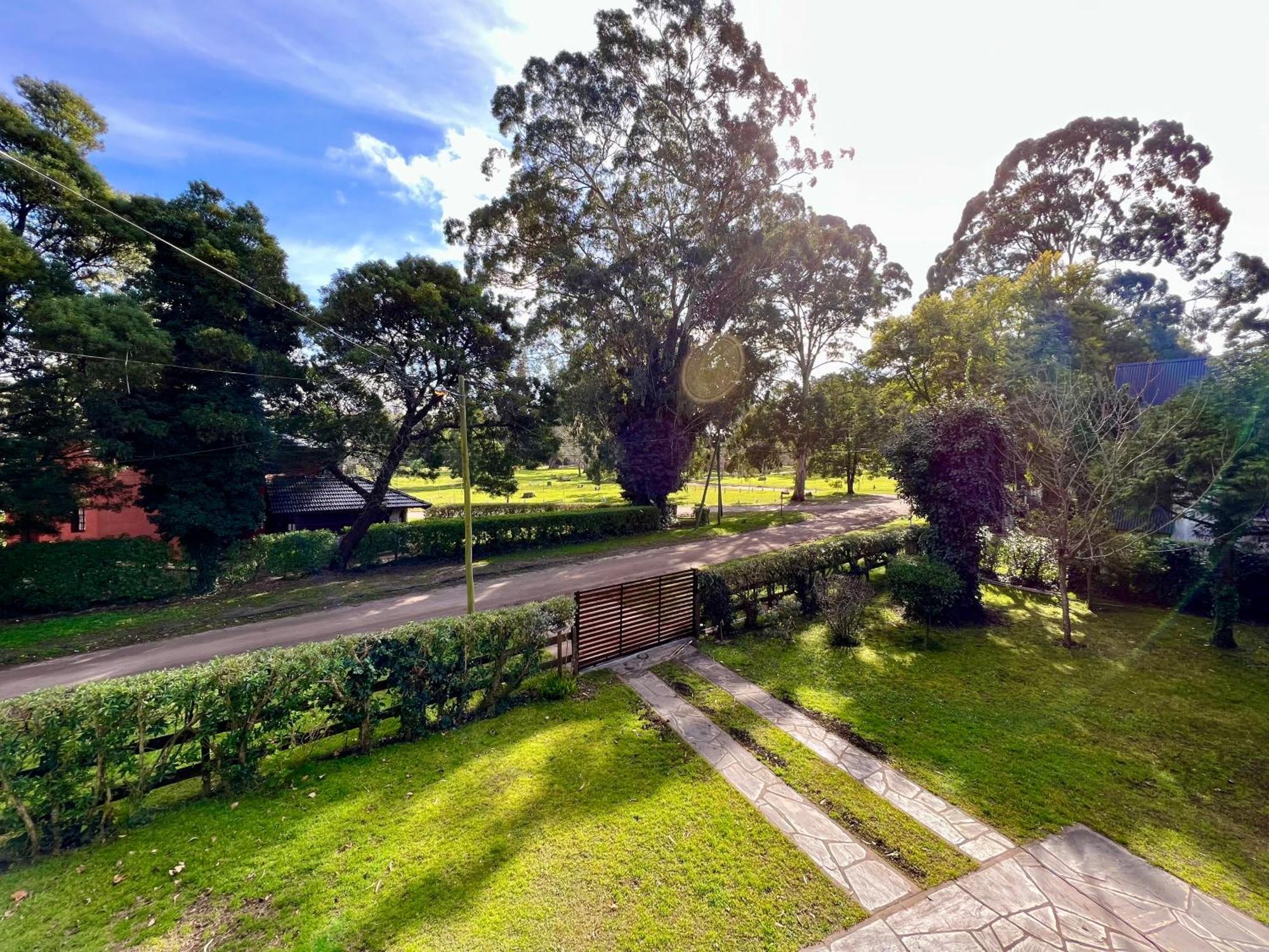 Casa Estilo Cabaña, Bosque Peralta Ramos * Mar del Plata